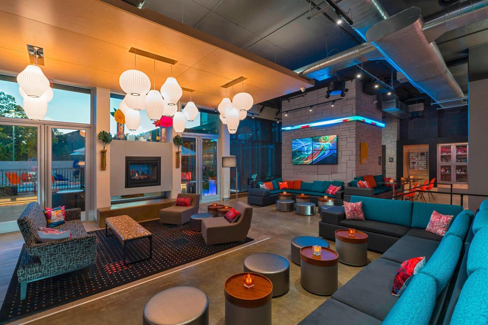 Aloft College Station Hotel Exterior photo